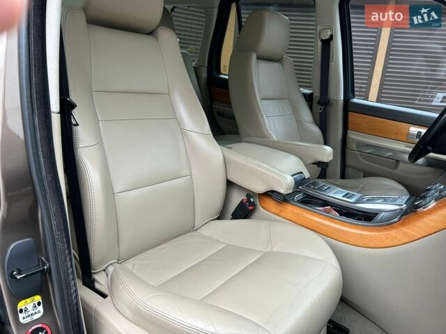 Коричневий Ленд Ровер Range Rover Sport, об'ємом двигуна 2.99 л та пробігом 265 тис. км за 15500 $, фото 16 на Automoto.ua