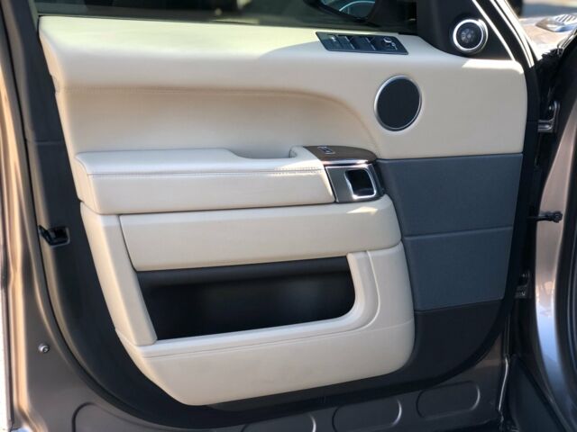 Коричневий Ленд Ровер Range Rover Sport, об'ємом двигуна 3 л та пробігом 82 тис. км за 54000 $, фото 9 на Automoto.ua