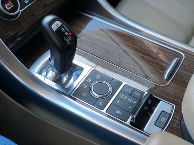 Коричневий Ленд Ровер Range Rover Sport, об'ємом двигуна 3 л та пробігом 82 тис. км за 54000 $, фото 19 на Automoto.ua