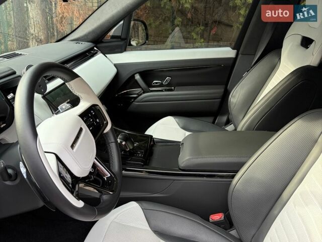 Коричневый Ленд Ровер Рендж Ровер Спорт, объемом двигателя 4.39 л и пробегом 22 тыс. км за 250000 $, фото 12 на Automoto.ua