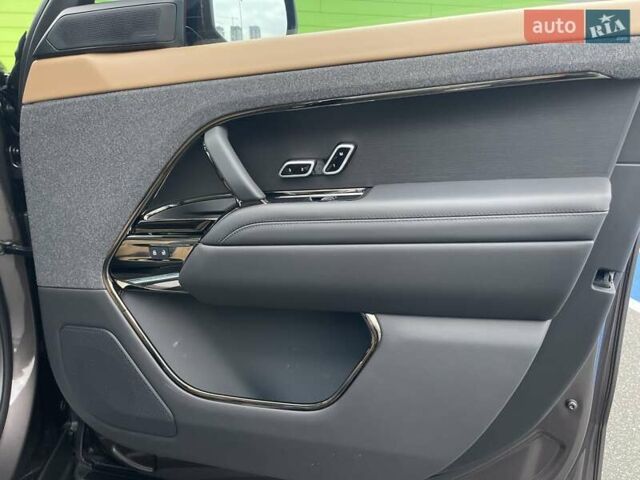 Коричневый Ленд Ровер Рендж Ровер Спорт, объемом двигателя 3 л и пробегом 13 тыс. км за 189000 $, фото 32 на Automoto.ua