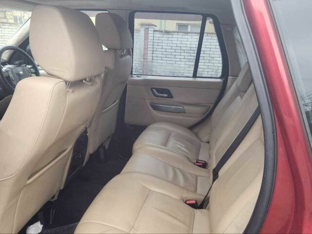 Красный Ленд Ровер Рендж Ровер Спорт, объемом двигателя 2.7 л и пробегом 178 тыс. км за 4500 $, фото 13 на Automoto.ua