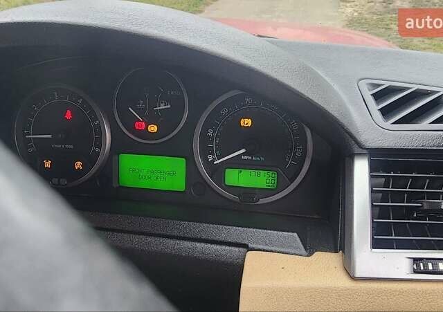 Червоний Ленд Ровер Range Rover Sport, об'ємом двигуна 2.7 л та пробігом 178 тис. км за 4500 $, фото 11 на Automoto.ua