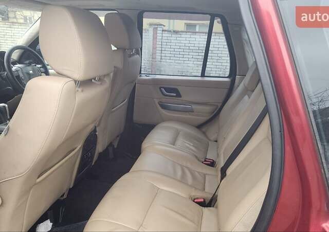 Червоний Ленд Ровер Range Rover Sport, об'ємом двигуна 2.7 л та пробігом 178 тис. км за 4500 $, фото 13 на Automoto.ua