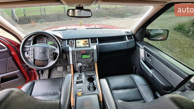 Красный Ленд Ровер Рендж Ровер Спорт, объемом двигателя 4.2 л и пробегом 179 тыс. км за 9515 $, фото 5 на Automoto.ua