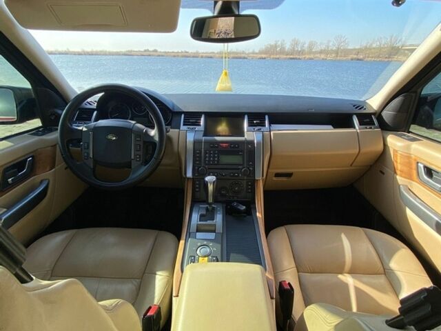 Червоний Ленд Ровер Range Rover Sport, об'ємом двигуна 2.7 л та пробігом 134 тис. км за 10500 $, фото 8 на Automoto.ua