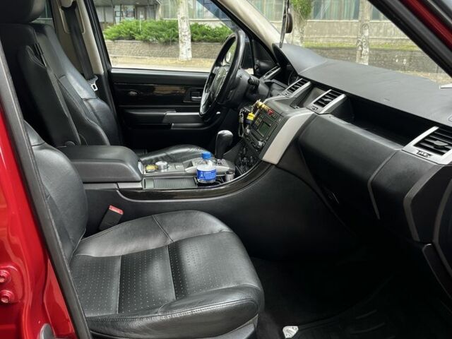Червоний Ленд Ровер Range Rover Sport, об'ємом двигуна 4.2 л та пробігом 228 тис. км за 9165 $, фото 6 на Automoto.ua