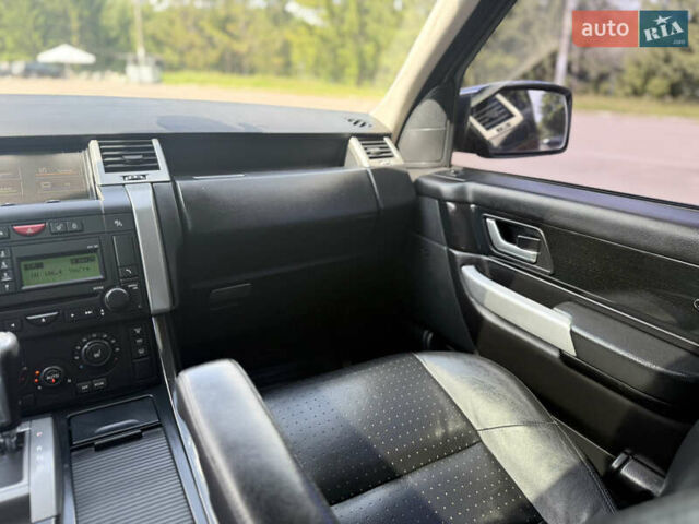 Червоний Ленд Ровер Range Rover Sport, об'ємом двигуна 4.19 л та пробігом 245 тис. км за 6900 $, фото 63 на Automoto.ua