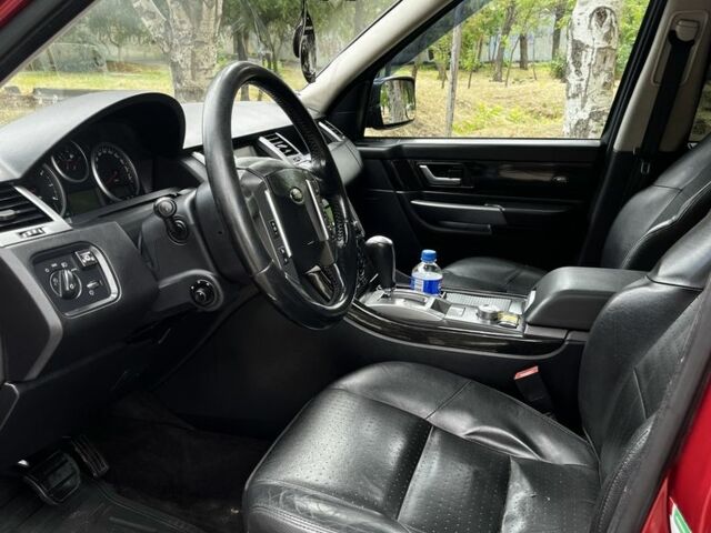 Червоний Ленд Ровер Range Rover Sport, об'ємом двигуна 4.2 л та пробігом 228 тис. км за 9165 $, фото 9 на Automoto.ua