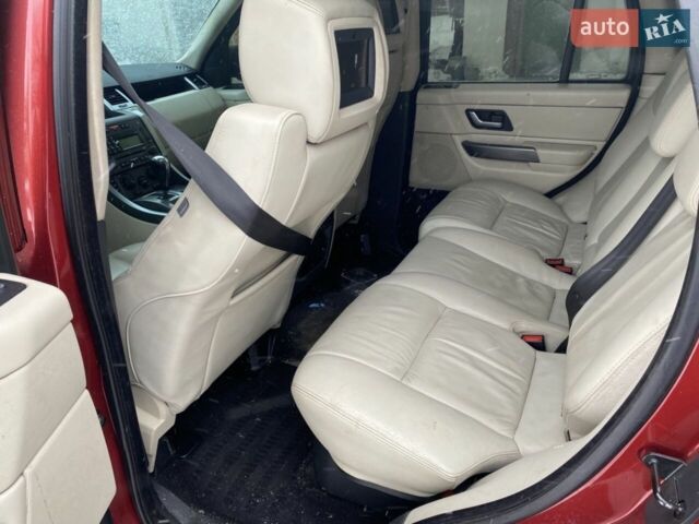 Червоний Ленд Ровер Range Rover Sport, об'ємом двигуна 4.4 л та пробігом 300 тис. км за 3750 $, фото 11 на Automoto.ua