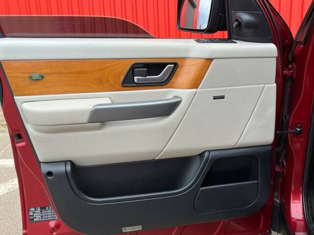 Червоний Ленд Ровер Range Rover Sport, об'ємом двигуна 3.6 л та пробігом 230 тис. км за 11900 $, фото 8 на Automoto.ua