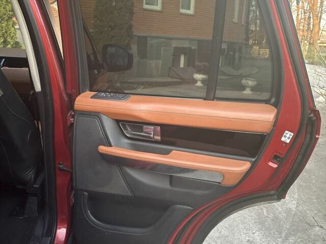 Красный Ленд Ровер Рендж Ровер Спорт, объемом двигателя 4.4 л и пробегом 230 тыс. км за 13000 $, фото 4 на Automoto.ua