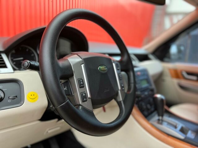 Червоний Ленд Ровер Range Rover Sport, об'ємом двигуна 3.6 л та пробігом 230 тис. км за 11900 $, фото 11 на Automoto.ua