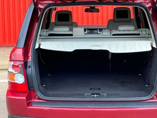 Червоний Ленд Ровер Range Rover Sport, об'ємом двигуна 3.6 л та пробігом 230 тис. км за 11900 $, фото 24 на Automoto.ua