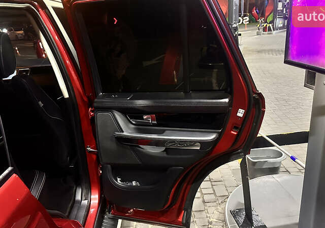 Червоний Ленд Ровер Range Rover Sport, об'ємом двигуна 5 л та пробігом 165 тис. км за 11400 $, фото 27 на Automoto.ua
