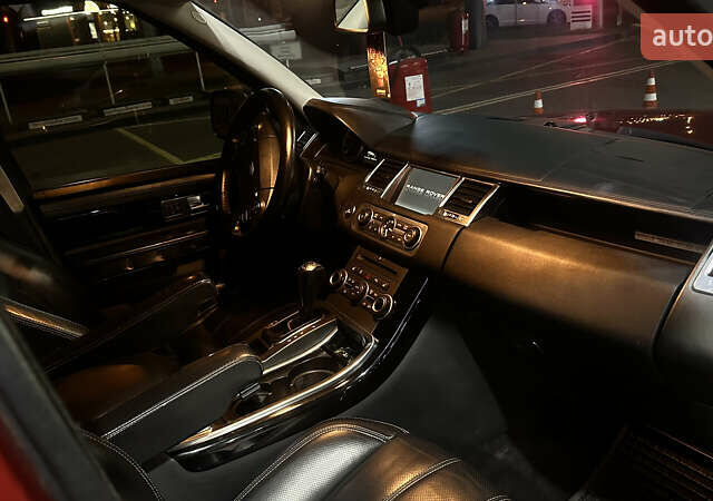 Красный Ленд Ровер Рендж Ровер Спорт, объемом двигателя 5 л и пробегом 165 тыс. км за 11500 $, фото 56 на Automoto.ua