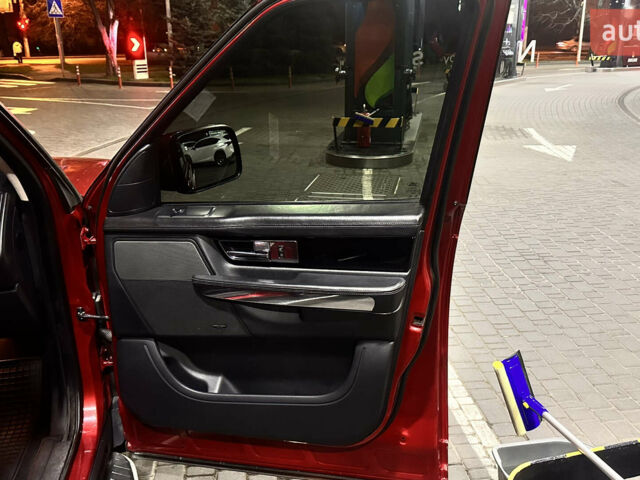 Червоний Ленд Ровер Range Rover Sport, об'ємом двигуна 5 л та пробігом 165 тис. км за 9999 $, фото 49 на Automoto.ua