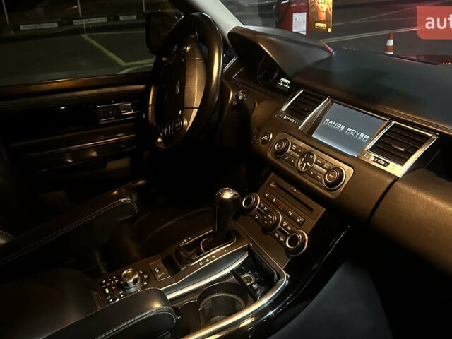Червоний Ленд Ровер Range Rover Sport, об'ємом двигуна 5 л та пробігом 165 тис. км за 9999 $, фото 53 на Automoto.ua