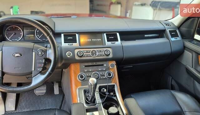 Червоний Ленд Ровер Range Rover Sport, об'ємом двигуна 2.99 л та пробігом 193 тис. км за 14700 $, фото 24 на Automoto.ua