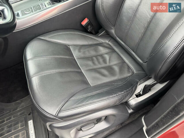 Червоний Ленд Ровер Range Rover Sport, об'ємом двигуна 3 л та пробігом 242 тис. км за 22500 $, фото 23 на Automoto.ua