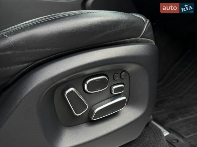 Красный Ленд Ровер Рендж Ровер Спорт, объемом двигателя 2.99 л и пробегом 168 тыс. км за 31000 $, фото 19 на Automoto.ua