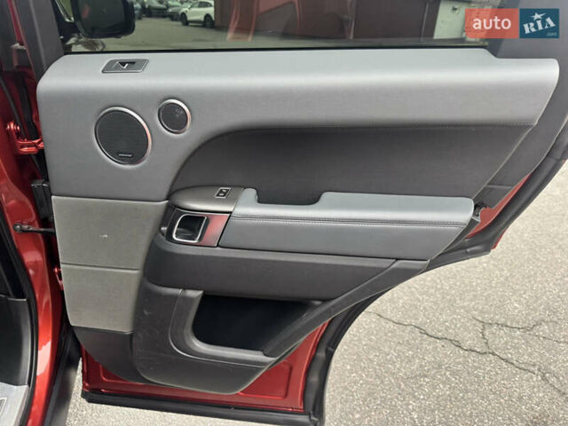 Червоний Ленд Ровер Range Rover Sport, об'ємом двигуна 3 л та пробігом 242 тис. км за 20500 $, фото 18 на Automoto.ua