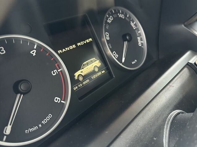 Красный Ленд Ровер Рендж Ровер Спорт, объемом двигателя 3 л и пробегом 195 тыс. км за 17500 $, фото 5 на Automoto.ua