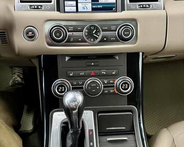 Красный Ленд Ровер Рендж Ровер Спорт, объемом двигателя 3 л и пробегом 195 тыс. км за 15999 $, фото 35 на Automoto.ua