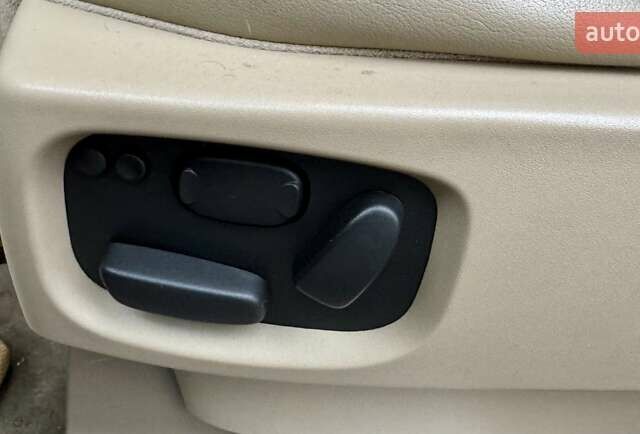 Красный Ленд Ровер Рендж Ровер Спорт, объемом двигателя 3 л и пробегом 195 тыс. км за 15999 $, фото 25 на Automoto.ua