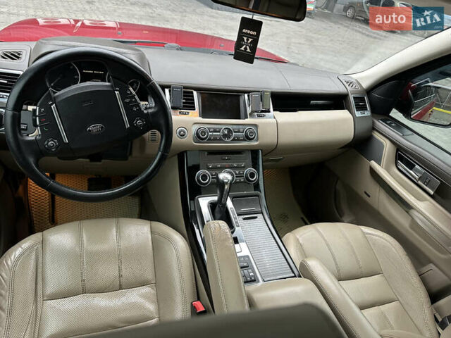 Червоний Ленд Ровер Range Rover Sport, об'ємом двигуна 2.99 л та пробігом 195 тис. км за 17500 $, фото 10 на Automoto.ua