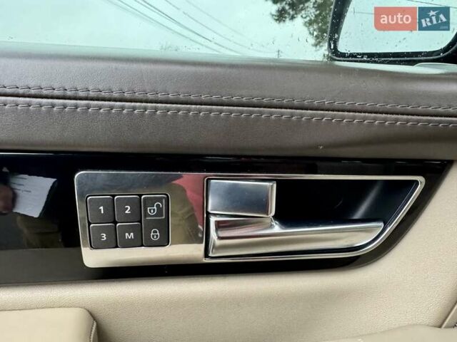 Красный Ленд Ровер Рендж Ровер Спорт, объемом двигателя 3 л и пробегом 195 тыс. км за 15999 $, фото 22 на Automoto.ua