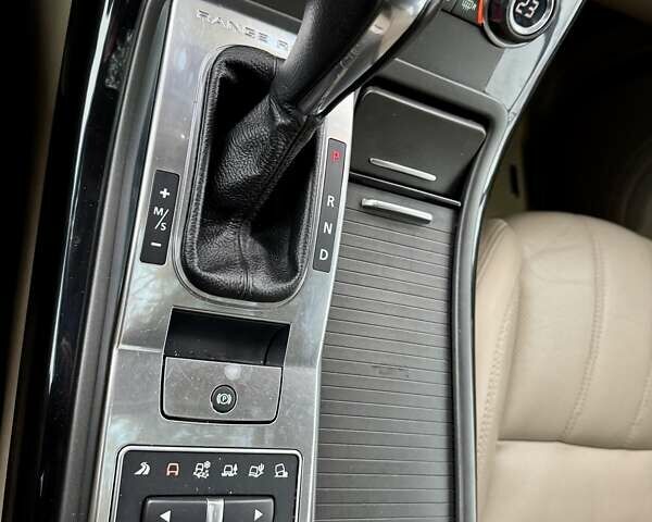 Красный Ленд Ровер Рендж Ровер Спорт, объемом двигателя 3 л и пробегом 195 тыс. км за 15999 $, фото 36 на Automoto.ua