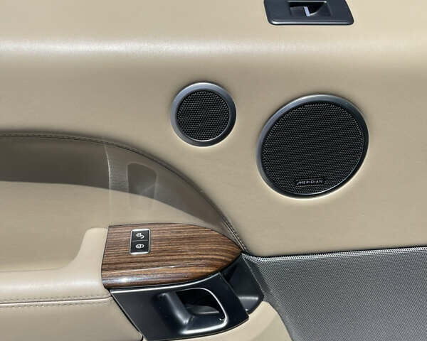 Красный Ленд Ровер Рендж Ровер Спорт, объемом двигателя 2.99 л и пробегом 207 тыс. км за 31500 $, фото 18 на Automoto.ua