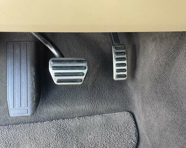 Красный Ленд Ровер Рендж Ровер Спорт, объемом двигателя 2.99 л и пробегом 207 тыс. км за 31500 $, фото 27 на Automoto.ua