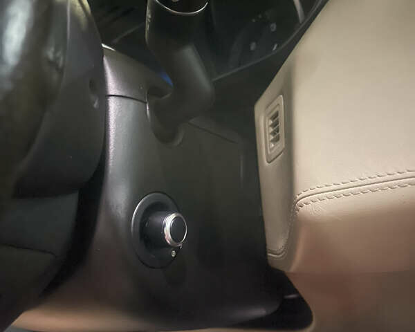 Красный Ленд Ровер Рендж Ровер Спорт, объемом двигателя 2.99 л и пробегом 207 тыс. км за 31500 $, фото 33 на Automoto.ua