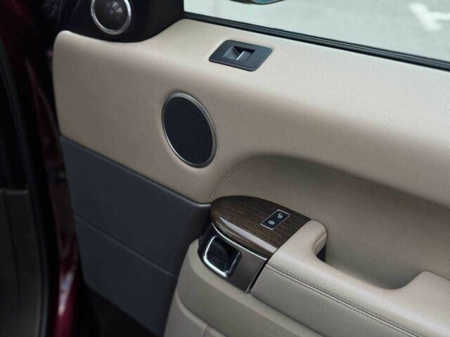 Червоний Ленд Ровер Range Rover Sport, об'ємом двигуна 3 л та пробігом 191 тис. км за 20612 $, фото 16 на Automoto.ua