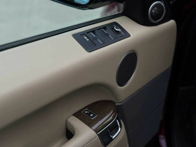 Червоний Ленд Ровер Range Rover Sport, об'ємом двигуна 3 л та пробігом 191 тис. км за 20612 $, фото 9 на Automoto.ua