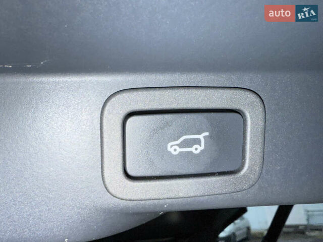 Червоний Ленд Ровер Range Rover Sport, об'ємом двигуна 3 л та пробігом 243 тис. км за 19999 $, фото 51 на Automoto.ua