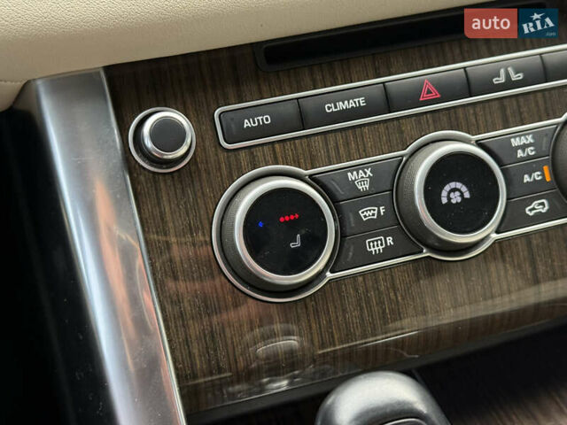 Красный Ленд Ровер Рендж Ровер Спорт, объемом двигателя 3 л и пробегом 200 тыс. км за 26500 $, фото 120 на Automoto.ua