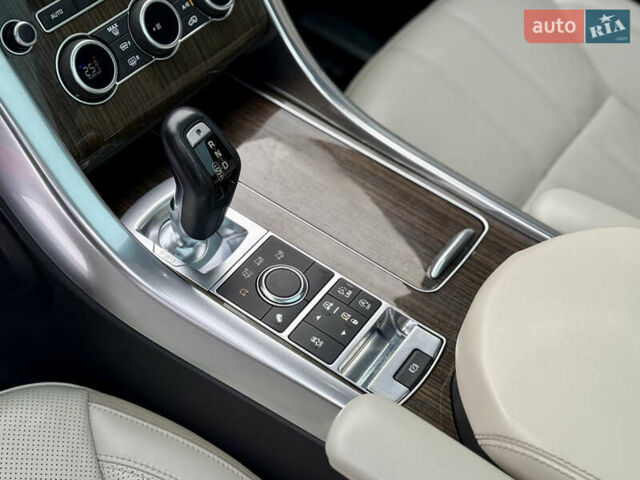 Красный Ленд Ровер Рендж Ровер Спорт, объемом двигателя 3 л и пробегом 200 тыс. км за 26500 $, фото 59 на Automoto.ua