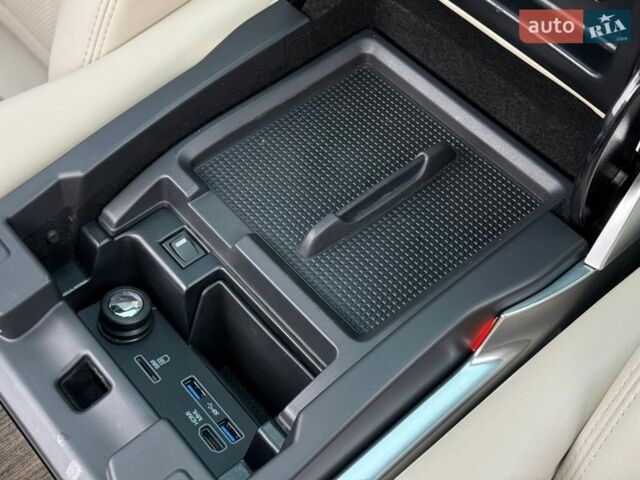 Червоний Ленд Ровер Range Rover Sport, об'ємом двигуна 3 л та пробігом 252 тис. км за 26900 $, фото 51 на Automoto.ua