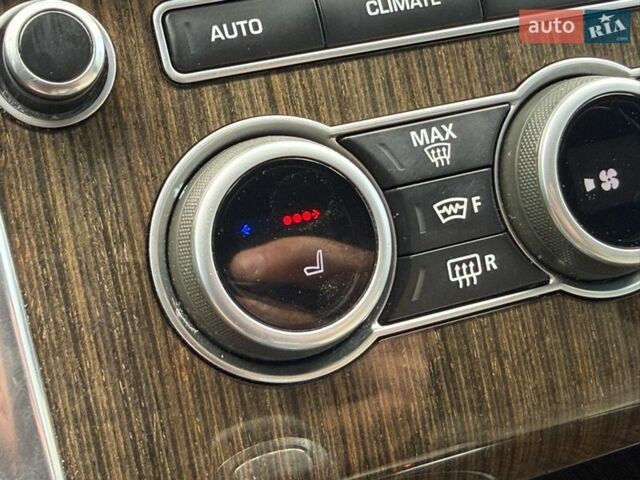 Червоний Ленд Ровер Range Rover Sport, об'ємом двигуна 3 л та пробігом 252 тис. км за 26900 $, фото 123 на Automoto.ua