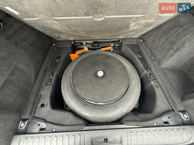 Красный Ленд Ровер Рендж Ровер Спорт, объемом двигателя 3 л и пробегом 200 тыс. км за 26500 $, фото 87 на Automoto.ua