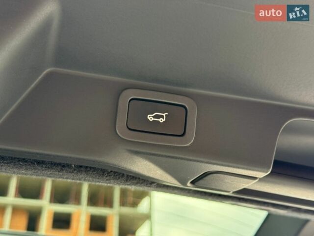 Червоний Ленд Ровер Range Rover Sport, об'ємом двигуна 3 л та пробігом 252 тис. км за 26900 $, фото 76 на Automoto.ua