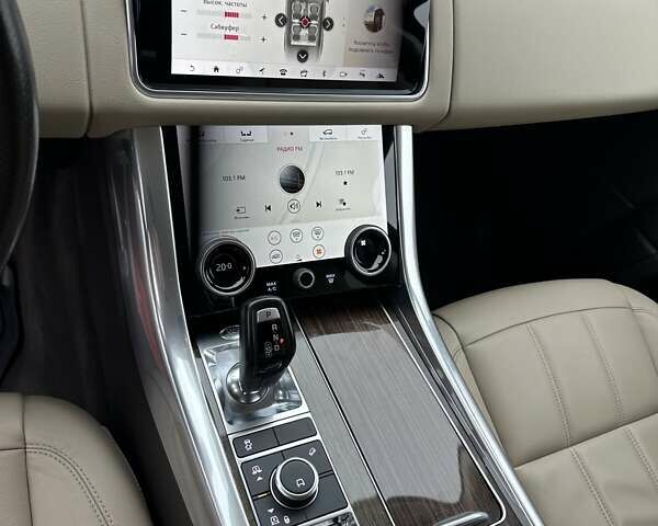 Червоний Ленд Ровер Range Rover Sport, об'ємом двигуна 2.99 л та пробігом 160 тис. км за 36900 $, фото 17 на Automoto.ua