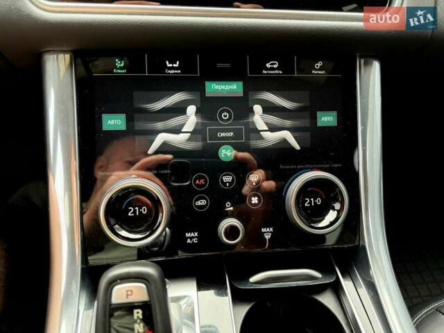Червоний Ленд Ровер Range Rover Sport, об'ємом двигуна 3 л та пробігом 178 тис. км за 34500 $, фото 22 на Automoto.ua