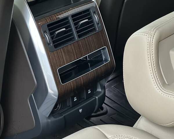 Червоний Ленд Ровер Range Rover Sport, об'ємом двигуна 2.99 л та пробігом 160 тис. км за 36900 $, фото 21 на Automoto.ua