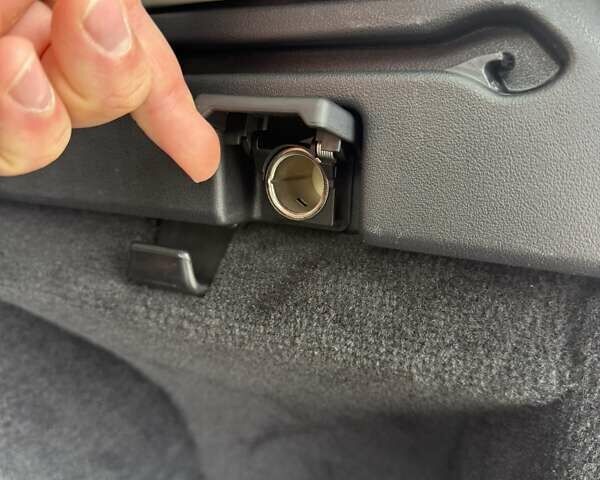 Красный Ленд Ровер Рендж Ровер Спорт, объемом двигателя 2.99 л и пробегом 110 тыс. км за 57200 $, фото 23 на Automoto.ua