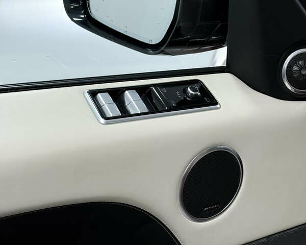 Червоний Ленд Ровер Range Rover Sport, об'ємом двигуна 3 л та пробігом 70 тис. км за 52900 $, фото 11 на Automoto.ua