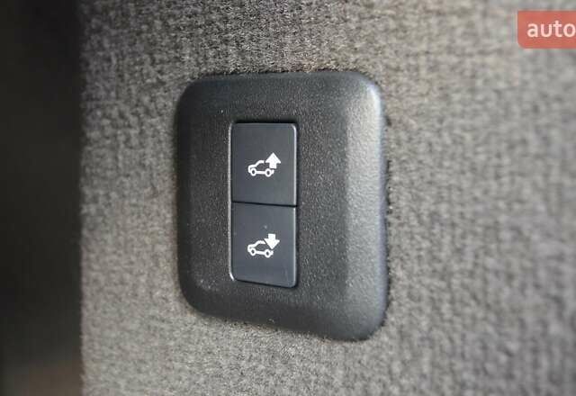 Красный Ленд Ровер Рендж Ровер Спорт, объемом двигателя 2.99 л и пробегом 60 тыс. км за 59900 $, фото 60 на Automoto.ua